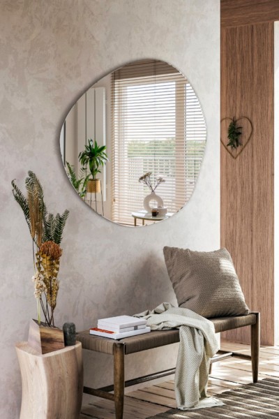 Oglinzile decorative și puterea lor de a influența designul interior