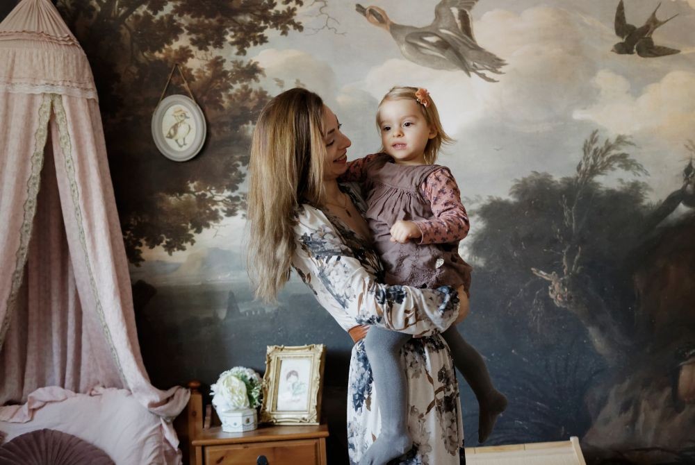 Culoarea Mocha Mousse a anului 2025