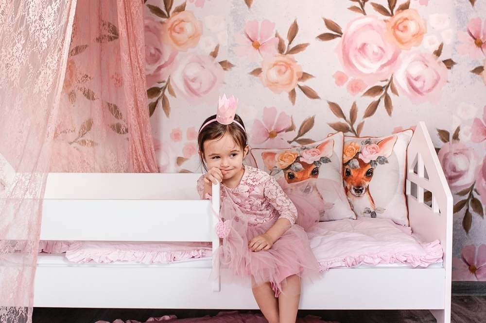 tapet pentru camera unei fete